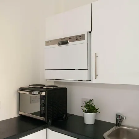 2 Minutes From Drumcondra Station Appartamento Dublino